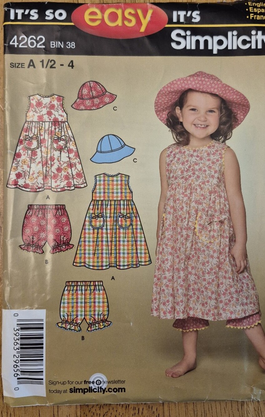 Simplicity 4262 Easy Sewing Pattern Toddlers Dress & Bloomers Sz 1/2 - 4